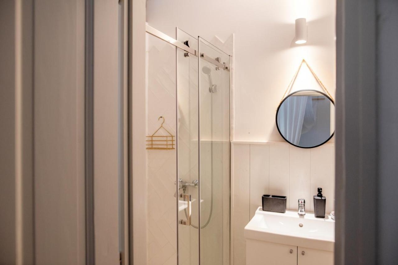 Kali44 Vendeghaz Hotell Révfülöp Exteriör bild